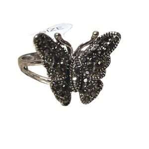 Butterfly cubic zirconia ring